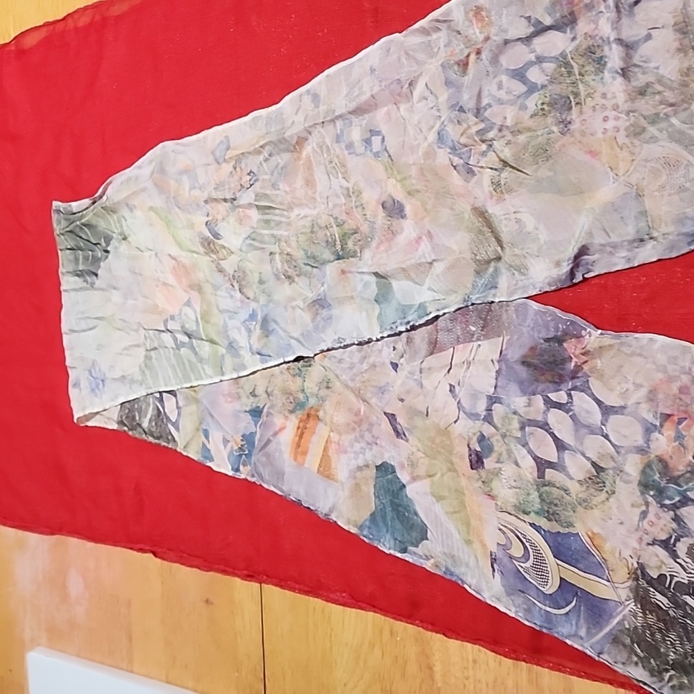 Scarf - Picture 1 of 2